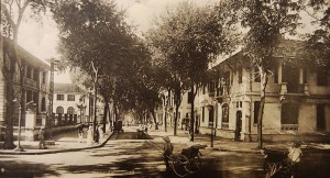 Saigon - Angle de la rue Catinat et rue La Grandière